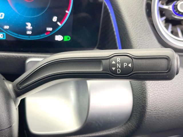 MERCEDES BENZ MERCEDES BENZ GLB 2022