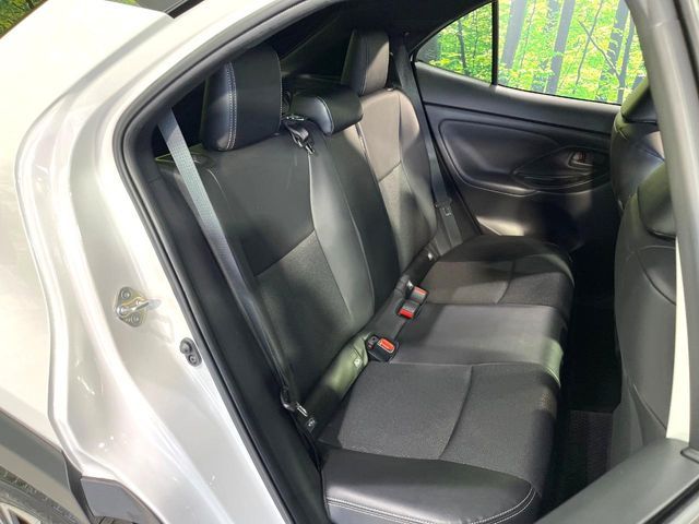 TOYOTA YARIS CROSS HYBRID 2025