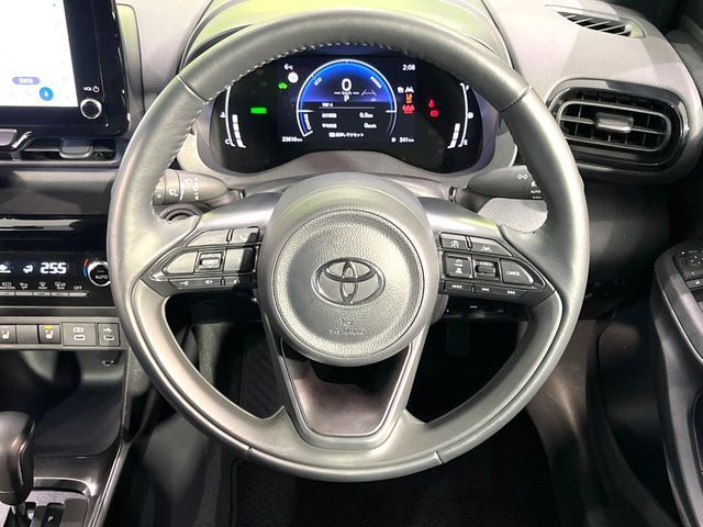 TOYOTA YARIS CROSS HYBRID 2025