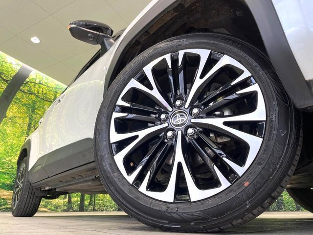 TOYOTA YARIS CROSS HYBRID 2025