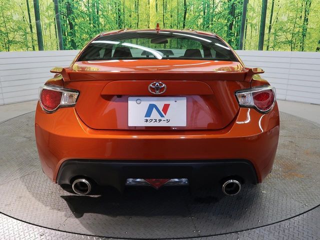 TOYOTA 86 2015