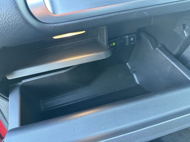 MERCEDES BENZ MERCEDES BENZ GLB 2024