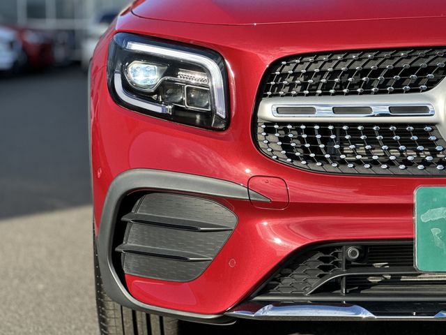 MERCEDES BENZ MERCEDES BENZ GLB 2024