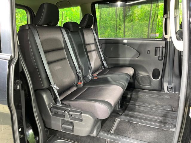 NISSAN SERENA  S-HYBRID 2017