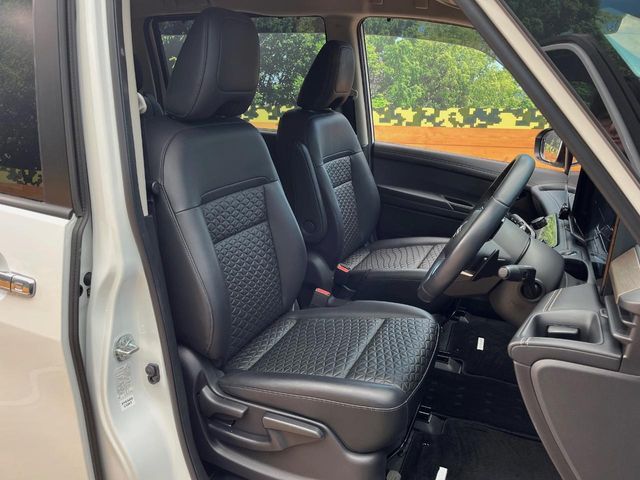 NISSAN SERENA  WG 4WD 2023