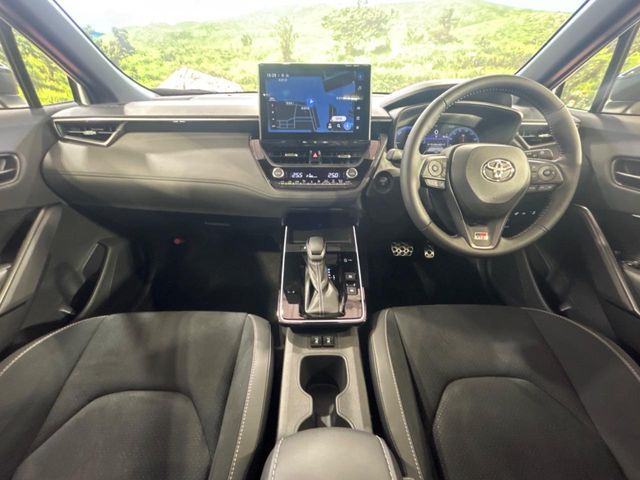 TOYOTA COROLLA CROSS HYBRID 2025