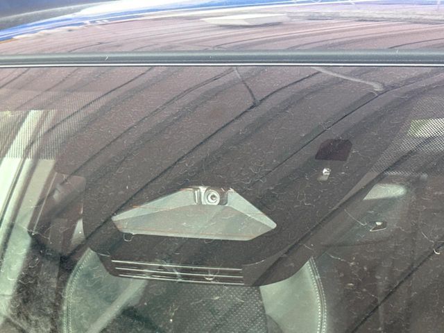 TOYOTA COROLLA CROSS HYBRID 2025