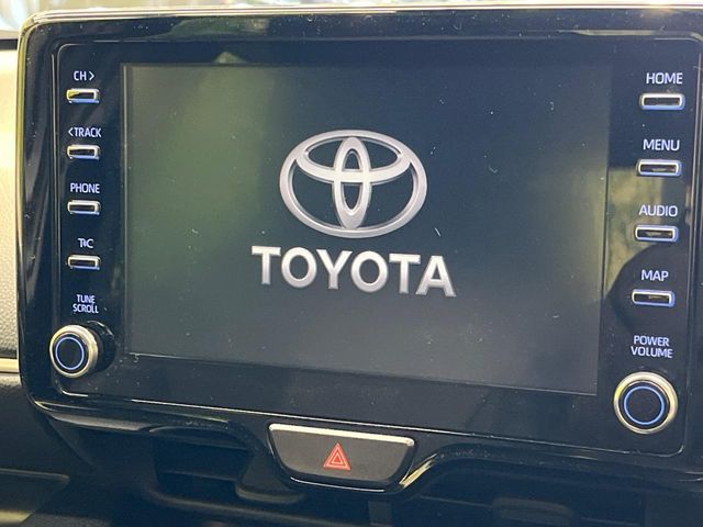 TOYOTA YARIS HYBRID 2022