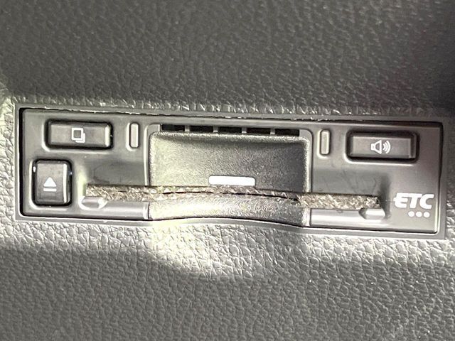 TOYOTA YARIS CROSS 2025