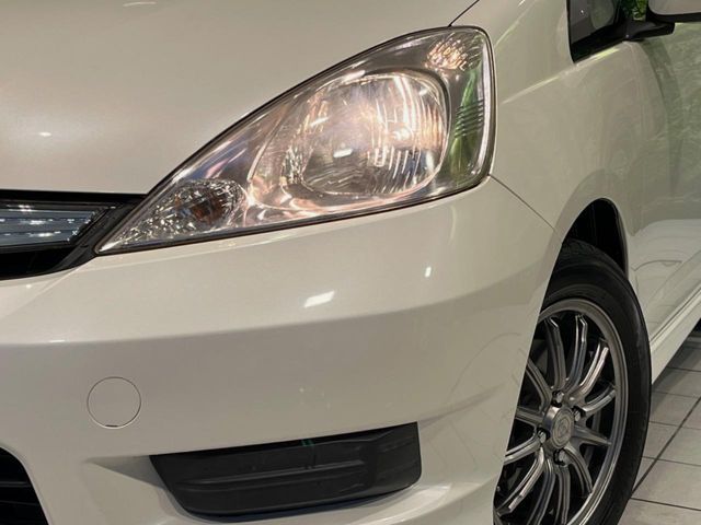 HONDA FIT SHUTTLE HYBRID 2011