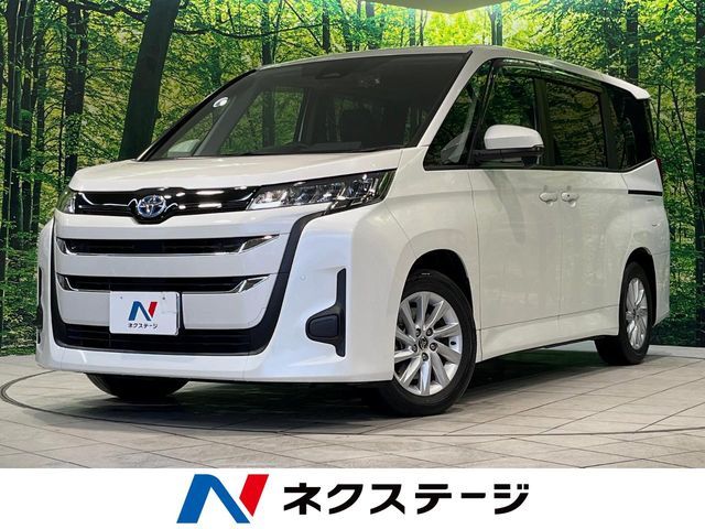 TOYOTA NOAH HYBRID 2022