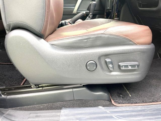 TOYOTA LANDCRUISER PRADO 2017