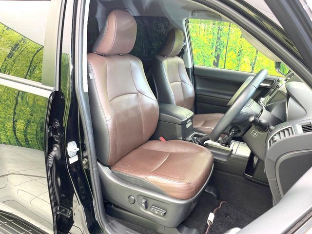 TOYOTA LANDCRUISER PRADO 2017