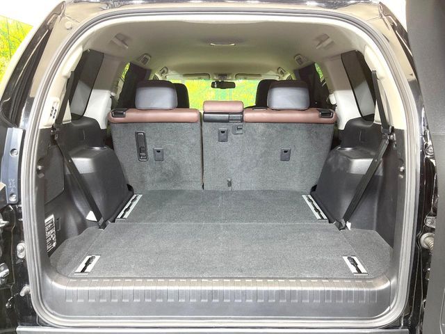 TOYOTA LANDCRUISER PRADO 2017