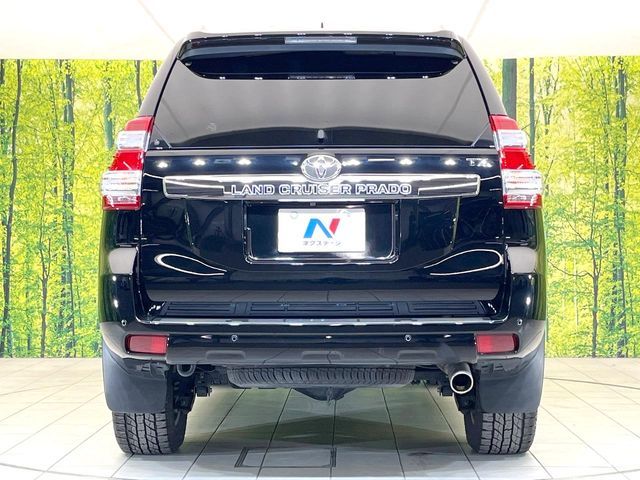 TOYOTA LANDCRUISER PRADO 2017