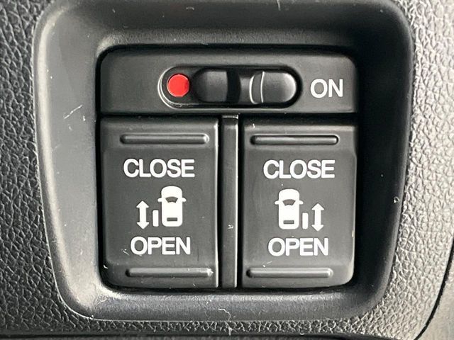 HONDA N BOX CUSTOM 2016