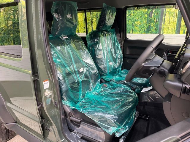 SUZUKI JIMNY NOMADE 2025