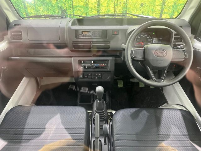 DAIHATSU HIJET truck 4WD 2024