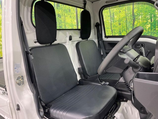 DAIHATSU HIJET truck 4WD 2024