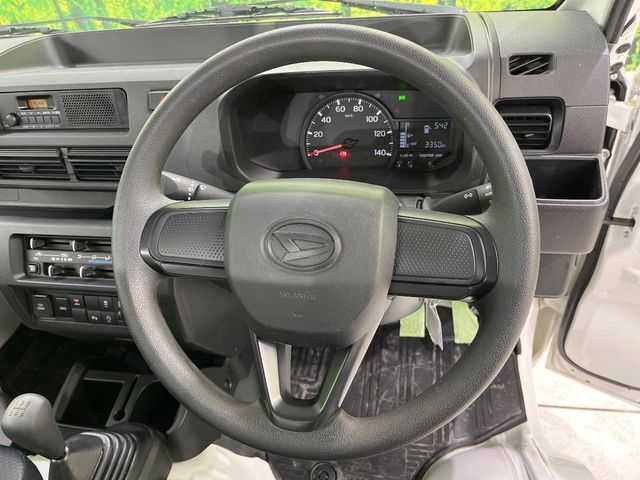 DAIHATSU HIJET truck 4WD 2024