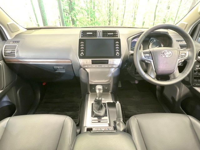 TOYOTA LANDCRUISER PRADO 2023