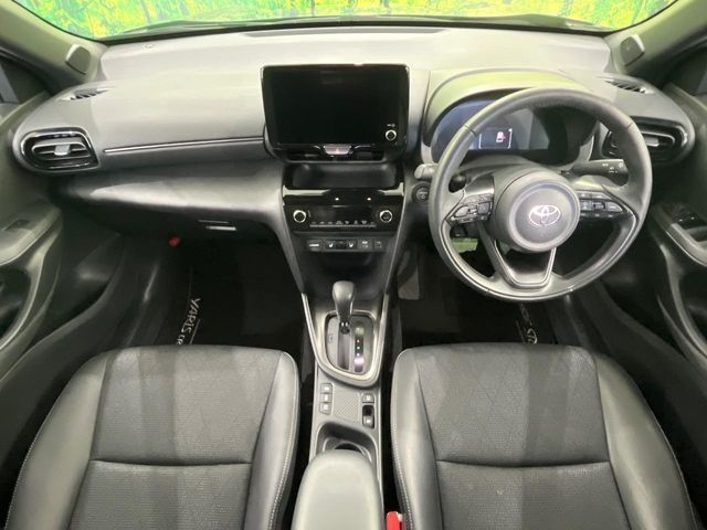 TOYOTA YARIS CROSS HYBRID 2024