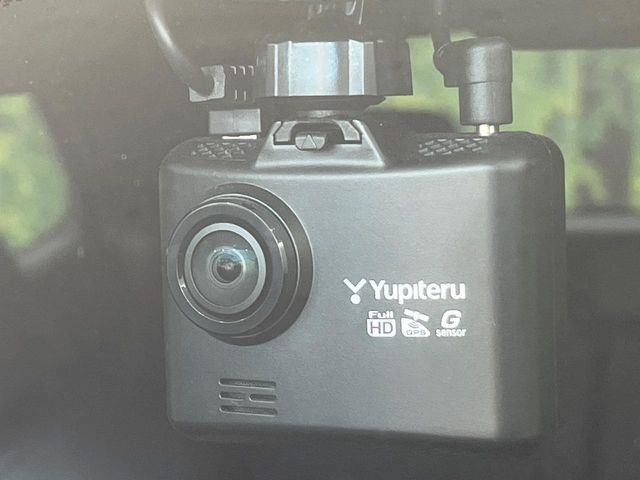 TOYOTA YARIS CROSS HYBRID 2024