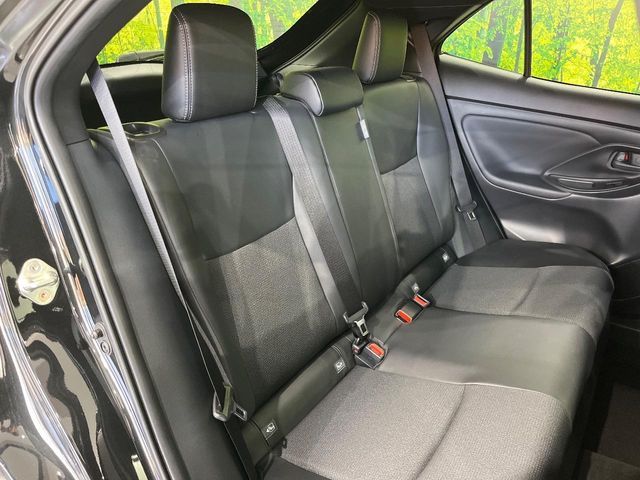 TOYOTA YARIS CROSS HYBRID 2024