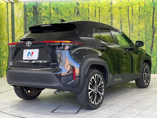 TOYOTA YARIS CROSS HYBRID 2024