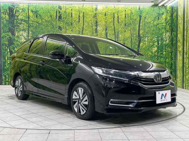 HONDA SHUTTLE HYBRID 2021