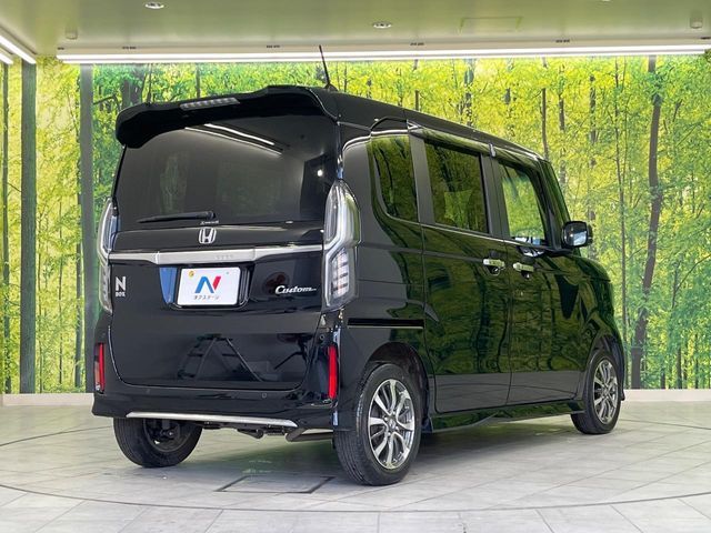 HONDA N BOX CUSTOM 4WD 2022