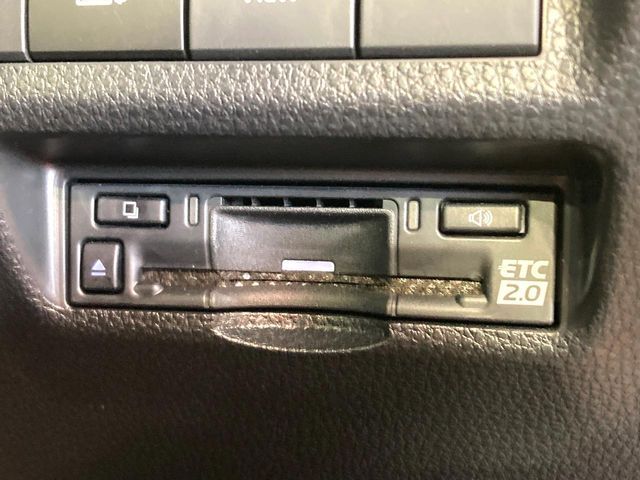 TOYOTA RAV4 4WD 2024