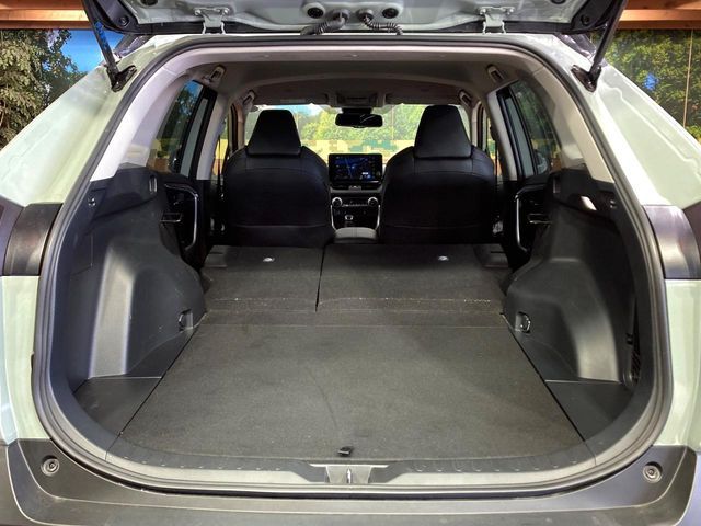 TOYOTA RAV4 4WD 2024