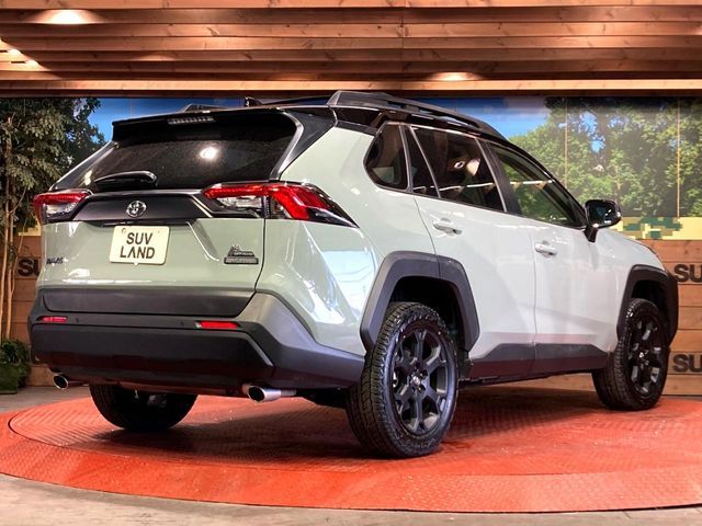 TOYOTA RAV4 4WD 2024
