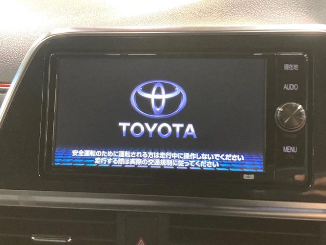 TOYOTA SIENTA 2017