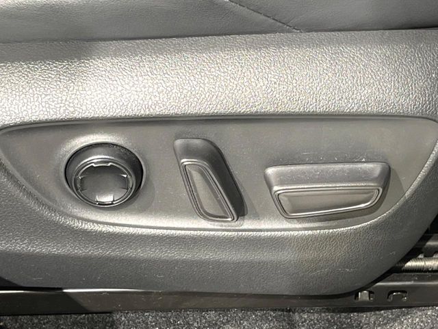 TOYOTA HARRIER HYBRID 2021