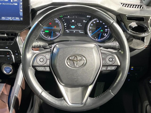 TOYOTA HARRIER HYBRID 2021