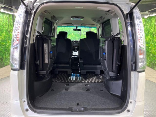 NISSAN SERENA  S-HYBRID 2013