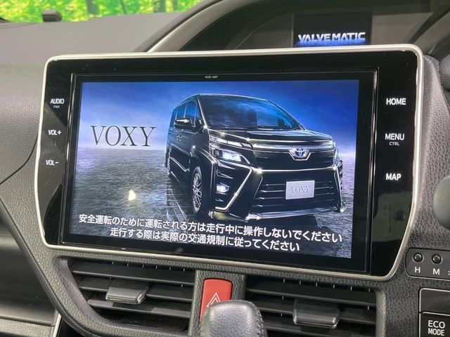 TOYOTA VOXY 2020