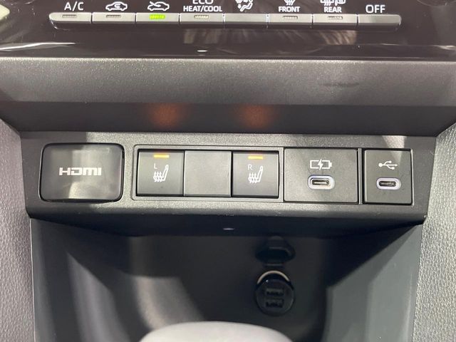 TOYOTA YARIS CROSS HYBRID 2025