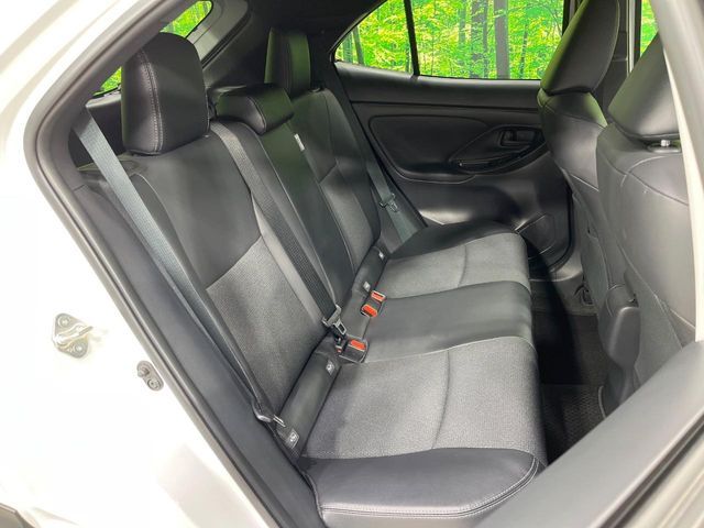 TOYOTA YARIS CROSS HYBRID 2025