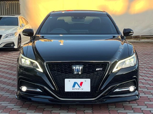 TOYOTA CROWN sedan hybrid 2022