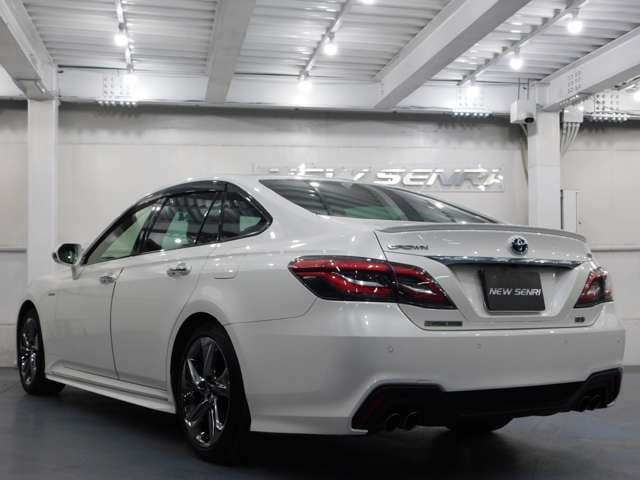 TOYOTA CROWN sedan hybrid 2019