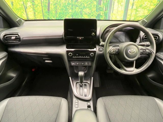 TOYOTA YARIS CROSS HYBRID 2025