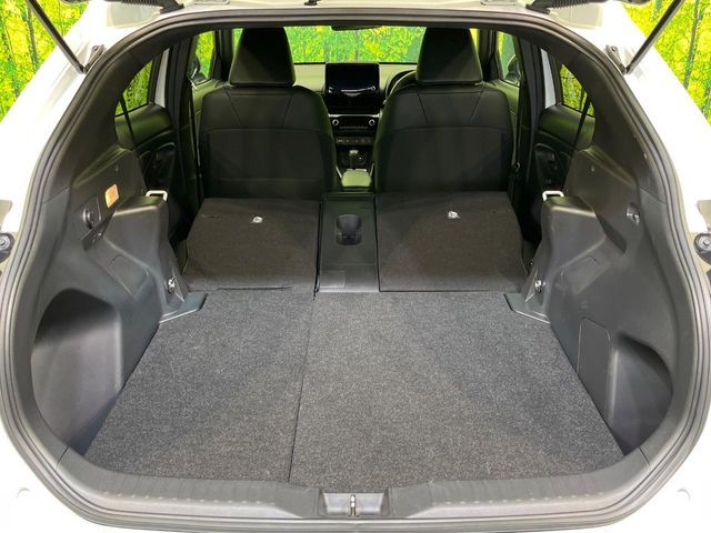 TOYOTA YARIS CROSS HYBRID 2025