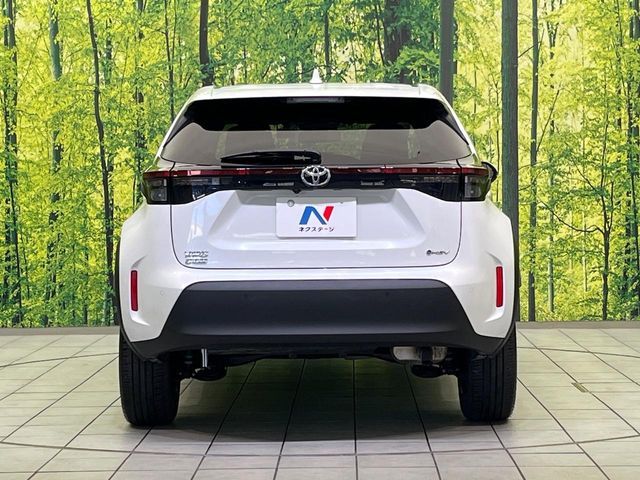 TOYOTA YARIS CROSS HYBRID 2025