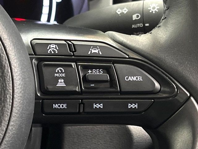 TOYOTA YARIS CROSS HYBRID 2025