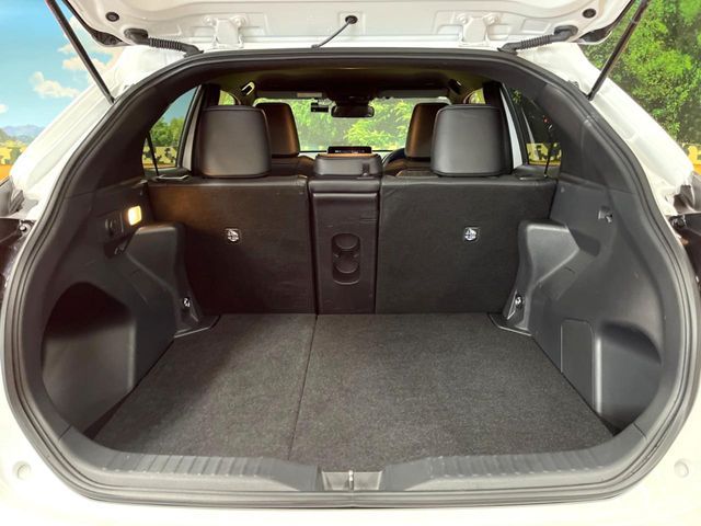 TOYOTA YARIS CROSS HYBRID 2025