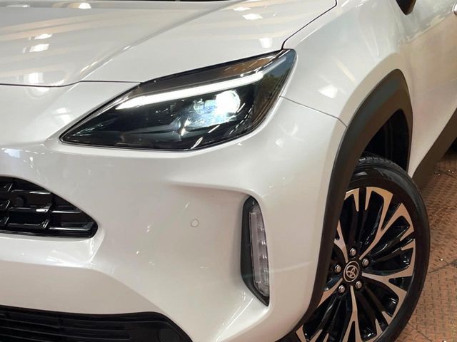 TOYOTA YARIS CROSS HYBRID 2025