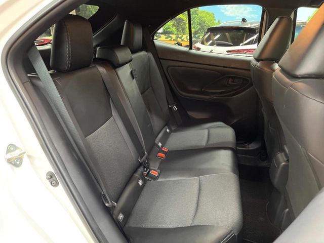 TOYOTA YARIS CROSS 2025